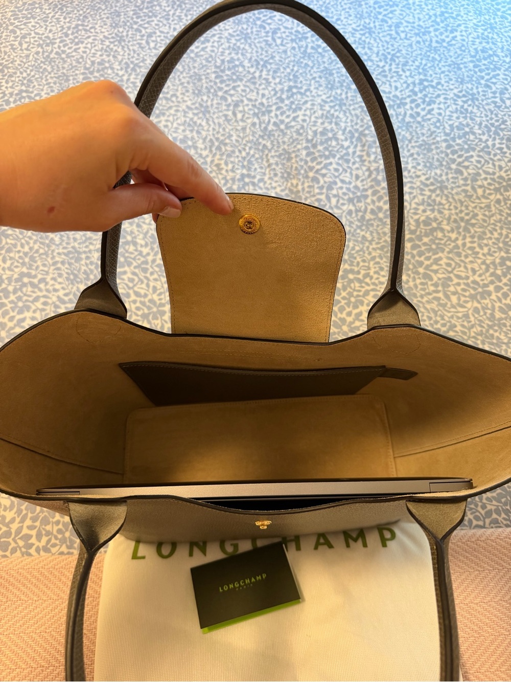 NWT LONGCHAMP ÉPURE L SHOULDER BAG - TURTLEDOVE 100% LEATHER - Picture 13 of 13